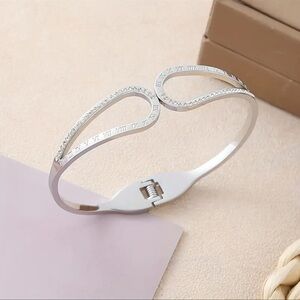 NWOT 1 pc Boho Chic Stainless Steel Bangle Bracelet with Rhinestone Accents